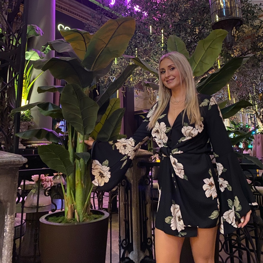 Cute dress!!!